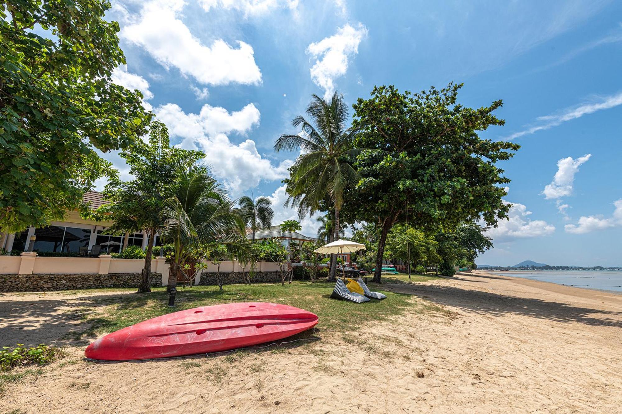 Blue Beach Grand Resort And Spa In Chalong Phuket By Dayuu Ban Saiyuan Εξωτερικό φωτογραφία