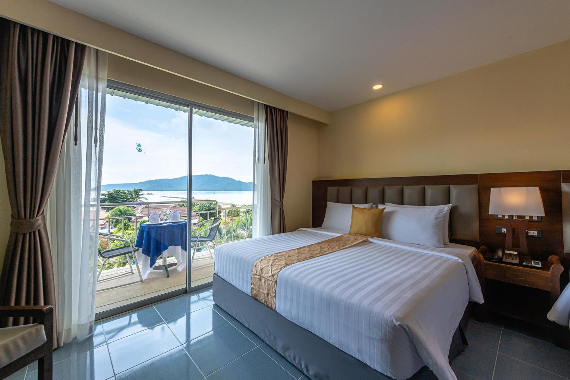 Blue Beach Grand Resort And Spa In Chalong Phuket By Dayuu Ban Saiyuan Εξωτερικό φωτογραφία