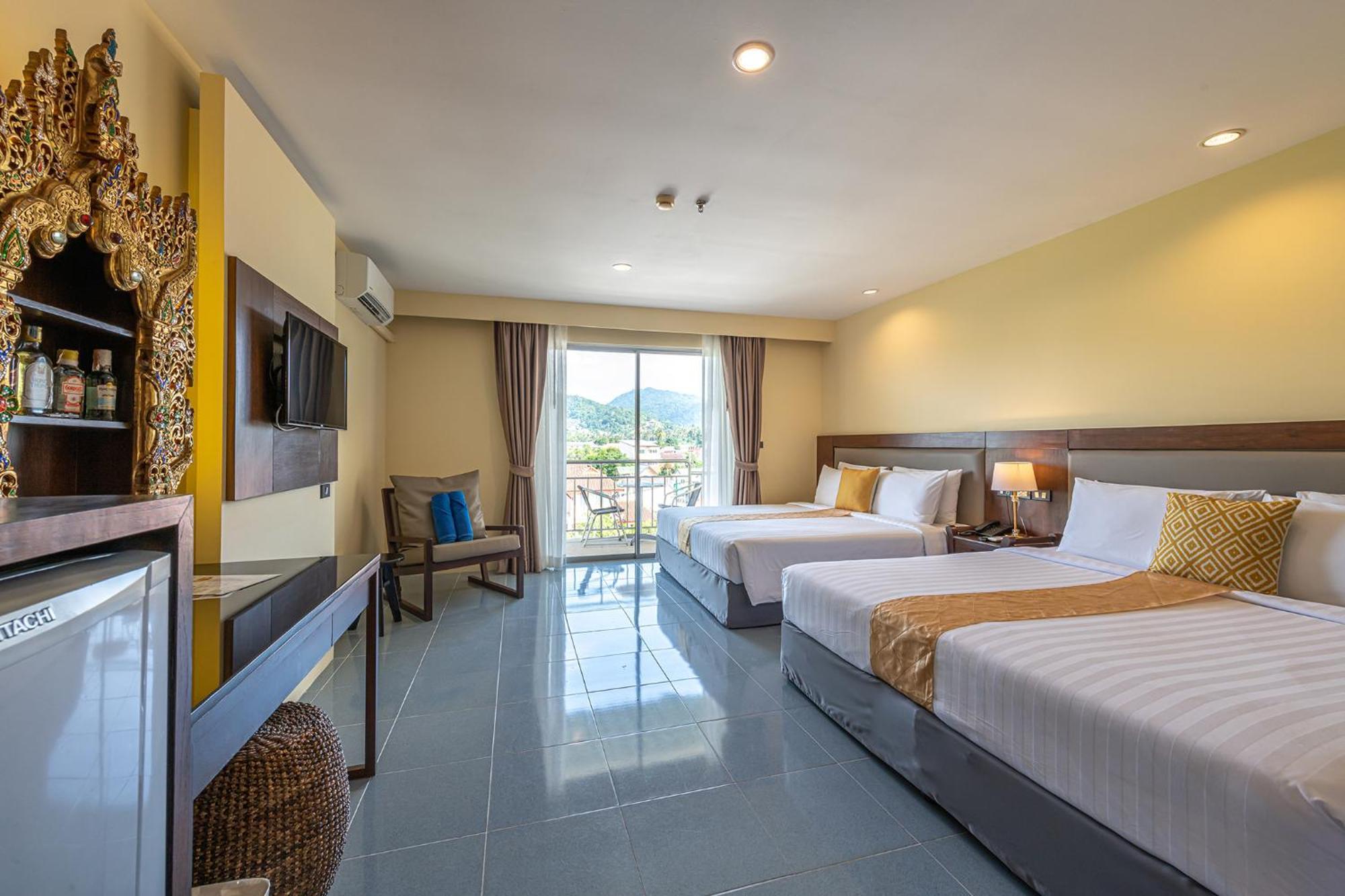 Blue Beach Grand Resort And Spa In Chalong Phuket By Dayuu Ban Saiyuan Εξωτερικό φωτογραφία