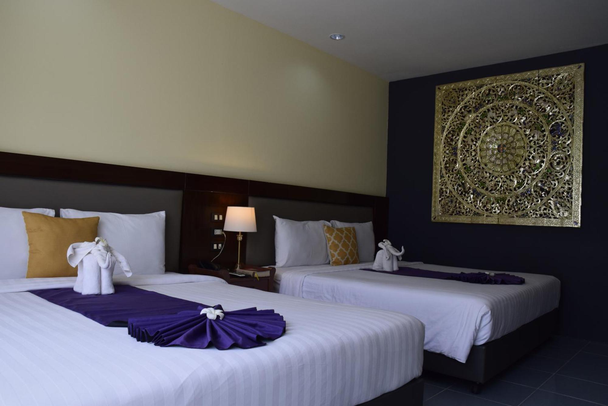 Blue Beach Grand Resort And Spa In Chalong Phuket By Dayuu Ban Saiyuan Εξωτερικό φωτογραφία