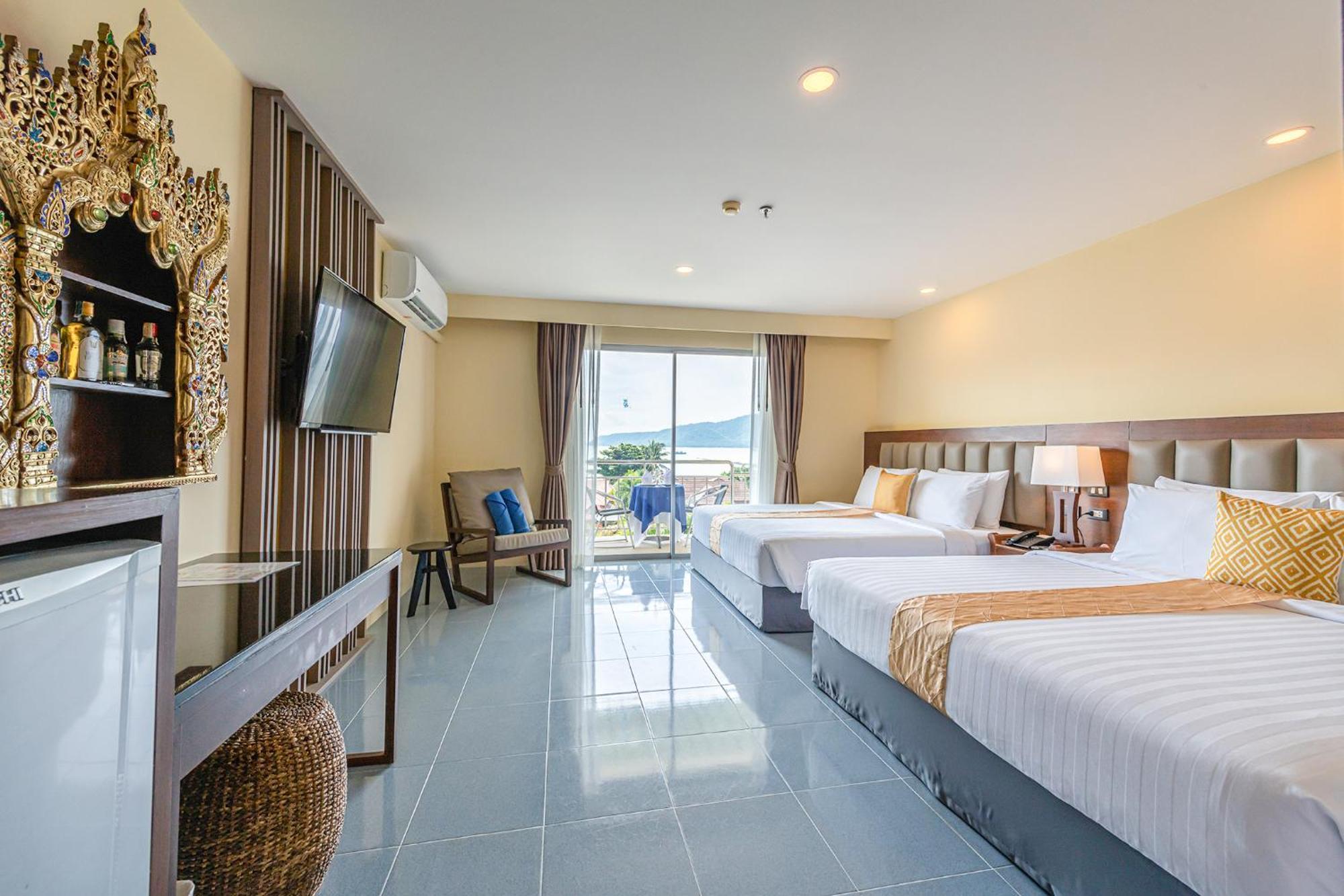 Blue Beach Grand Resort And Spa In Chalong Phuket By Dayuu Ban Saiyuan Εξωτερικό φωτογραφία