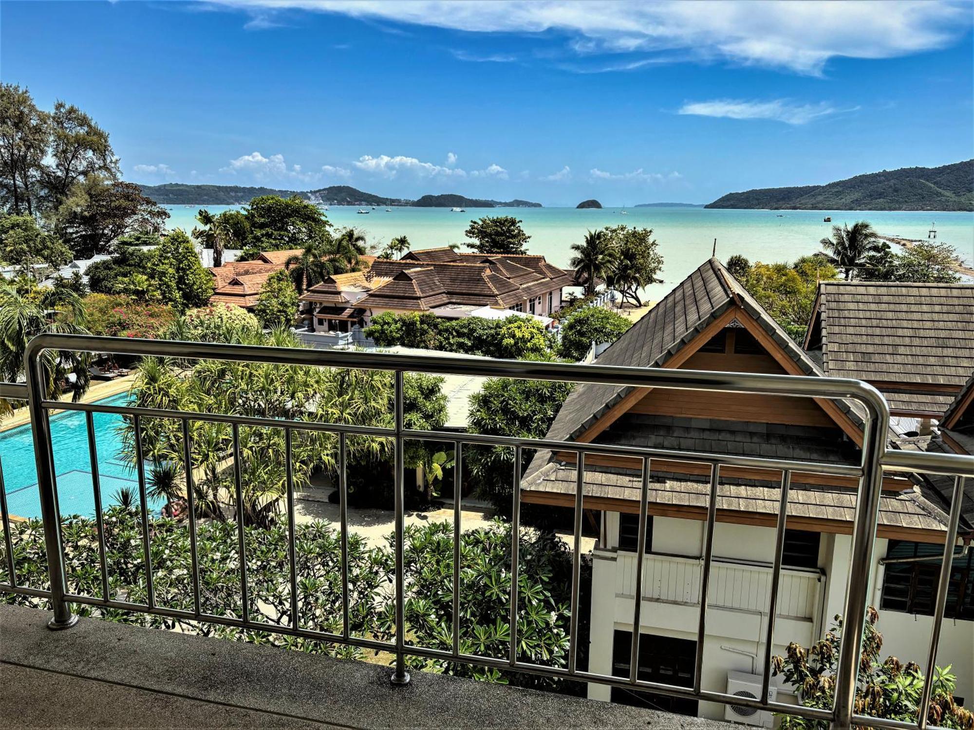 Blue Beach Grand Resort And Spa In Chalong Phuket By Dayuu Ban Saiyuan Εξωτερικό φωτογραφία
