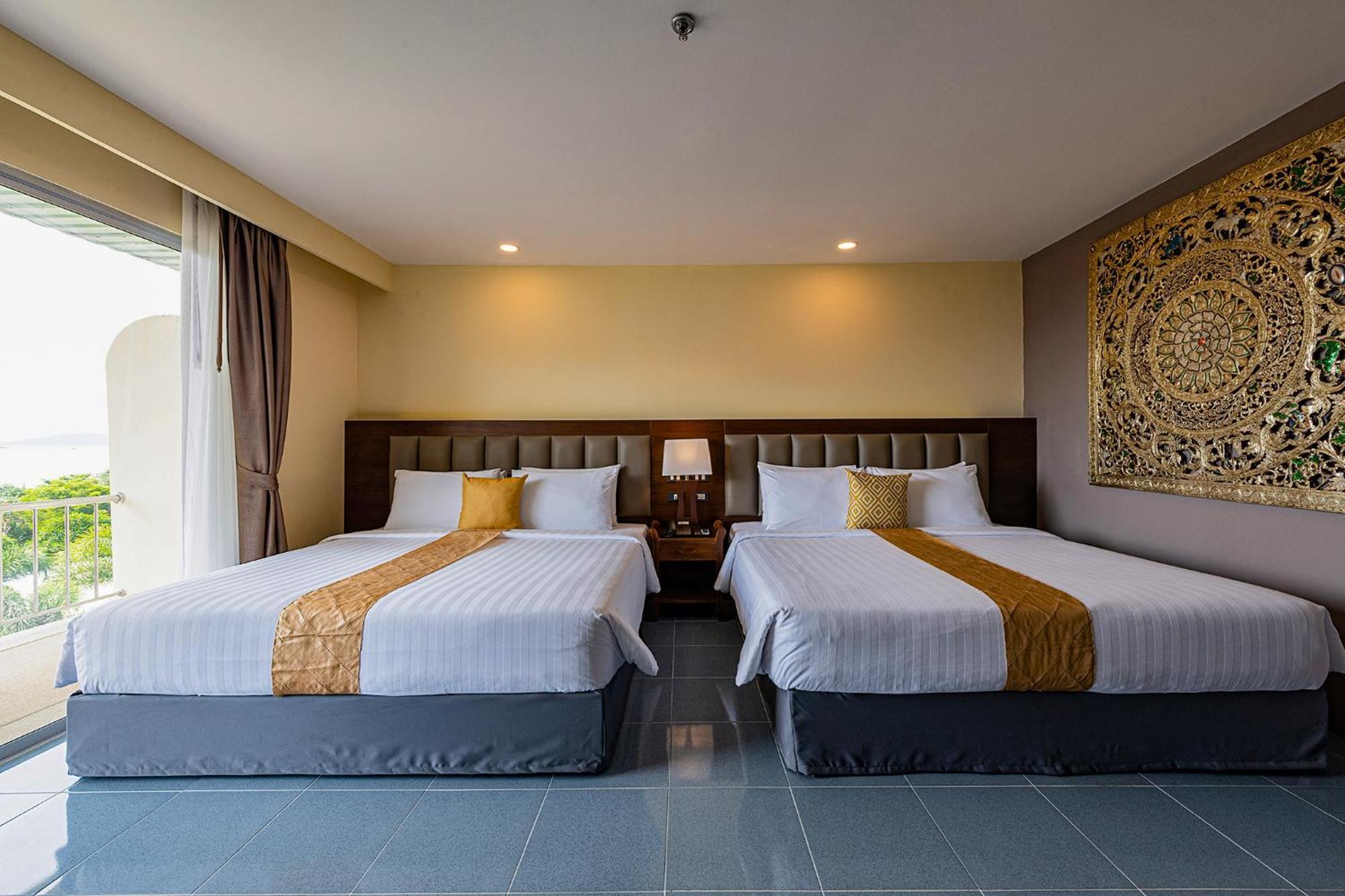 Blue Beach Grand Resort And Spa In Chalong Phuket By Dayuu Ban Saiyuan Εξωτερικό φωτογραφία